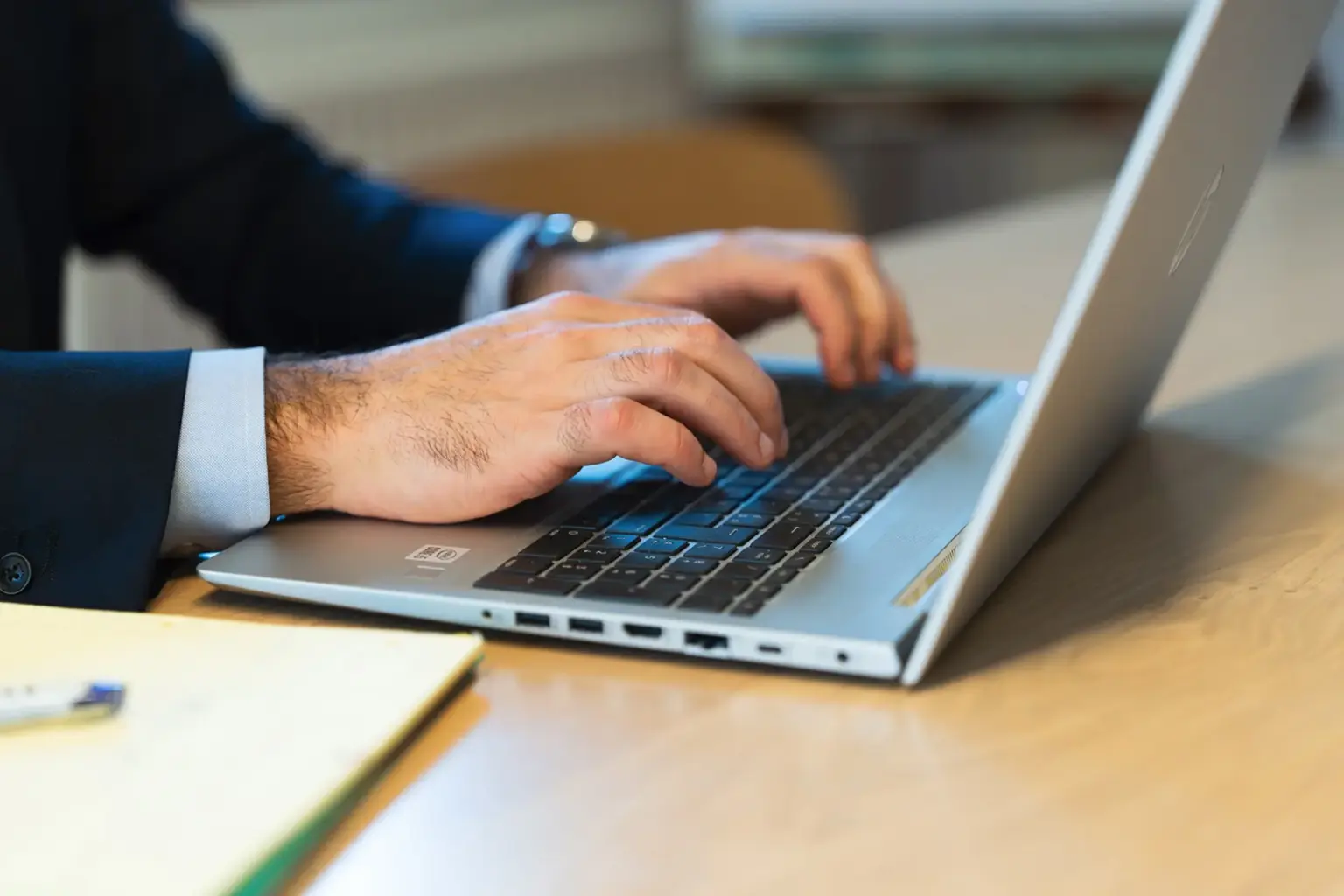 ordinateur qui permet la gestion à distance